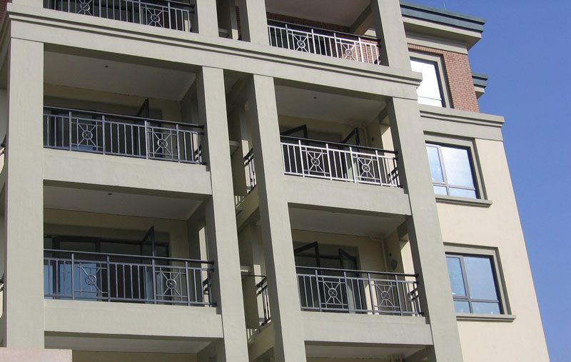 鋅鋼陽臺護(hù)欄的特點(diǎn)